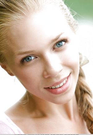 Liv A: SAFIRA by Rylsky