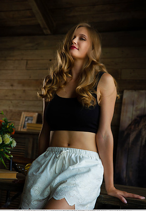 Soft Glance by Nudero