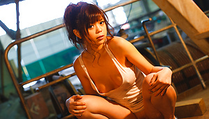 Rina Itoh Asian loves to show her huge jugs with naughty nipples