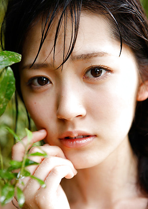 Airi Suzuki Asian walks on favorite streets exposing her curves