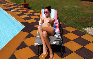 Alyssa Bounty in Top Bun Maverick by Als Photographer