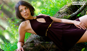 Nude beauty in the forest