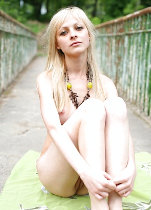 Nude teen blonde